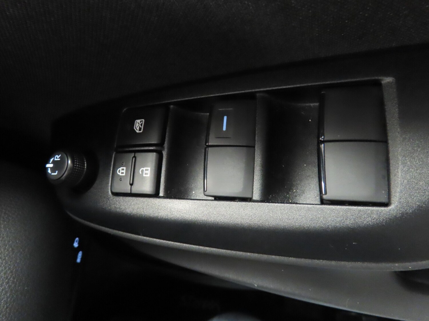 Used Toyota Yaris 2025 for sale - 76321923: Photo 30