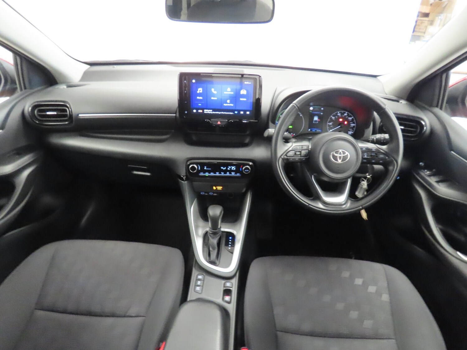 Used Toyota Yaris 2025 for sale - 76321923: Photo 31