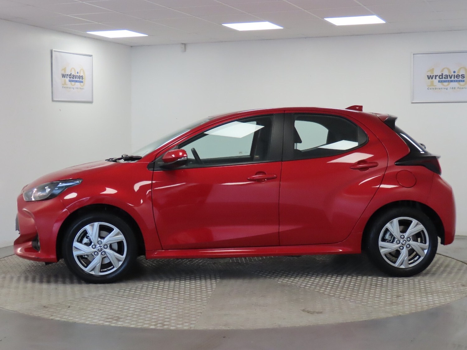 Used Toyota Yaris 2025 for sale - 76321923: Photo 4
