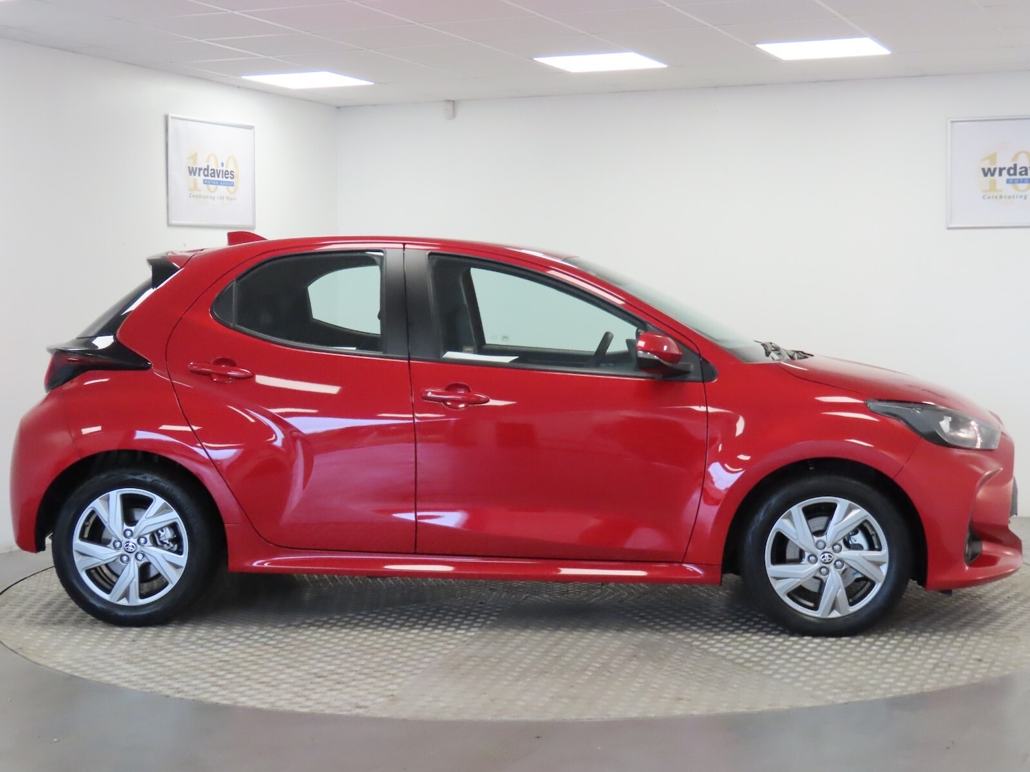 Used Toyota Yaris 2025 for sale - 76321923: Photo 9