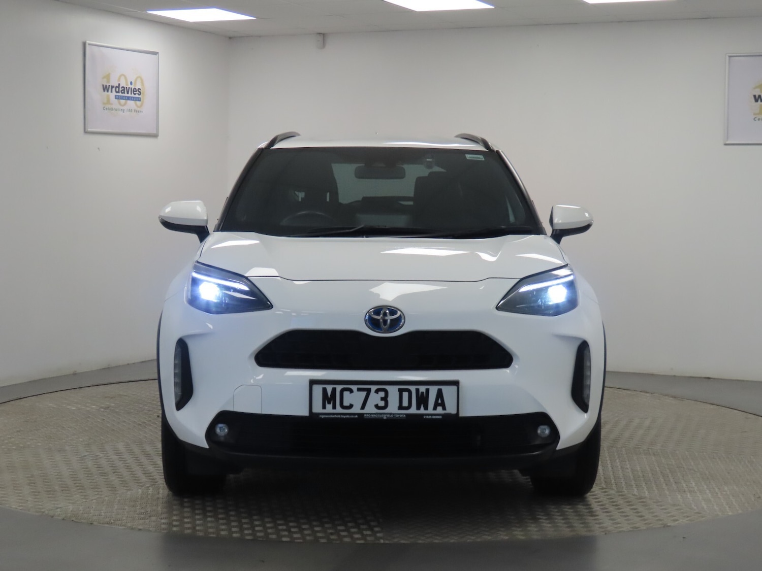 Used Toyota Yaris Cross 2024 for sale - 76984102: Photo 2