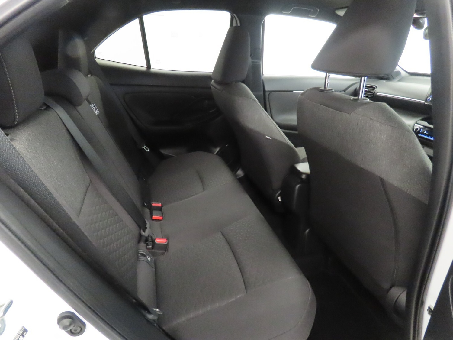 Used Toyota Yaris Cross 2024 for sale - 76984102: Photo 31