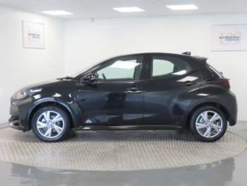 Used Toyota Yaris 2024 for sale - 74471424: Photo