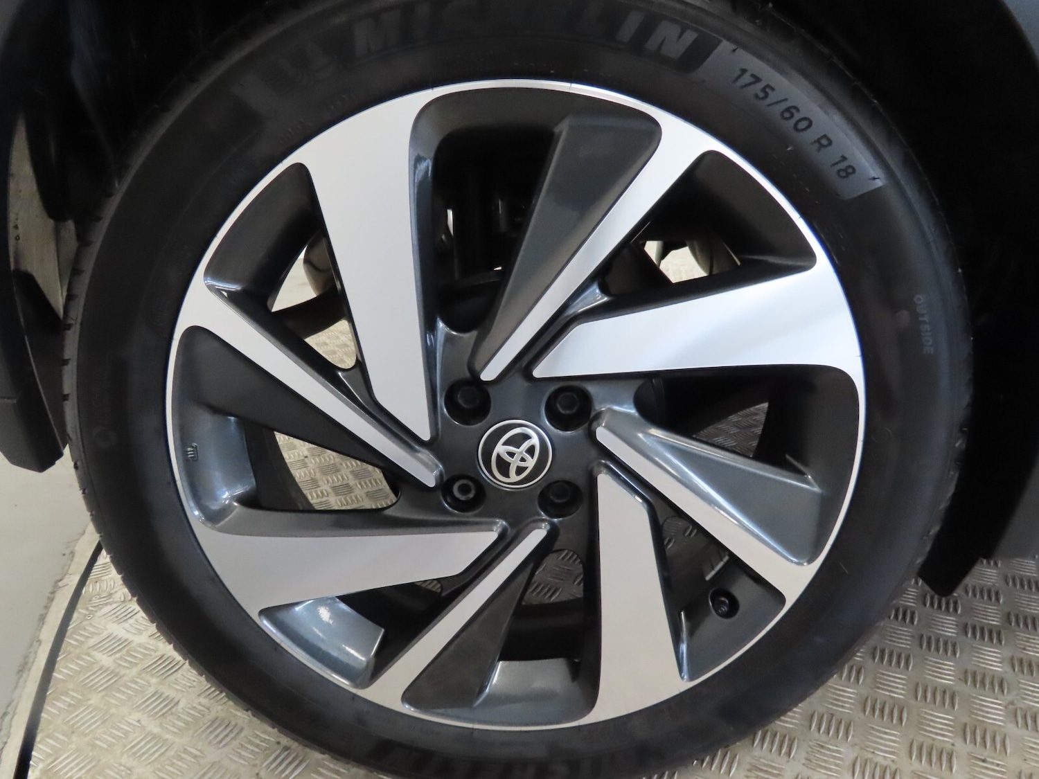 Used Toyota Aygo X 2025 for sale - 76276683: Photo 11