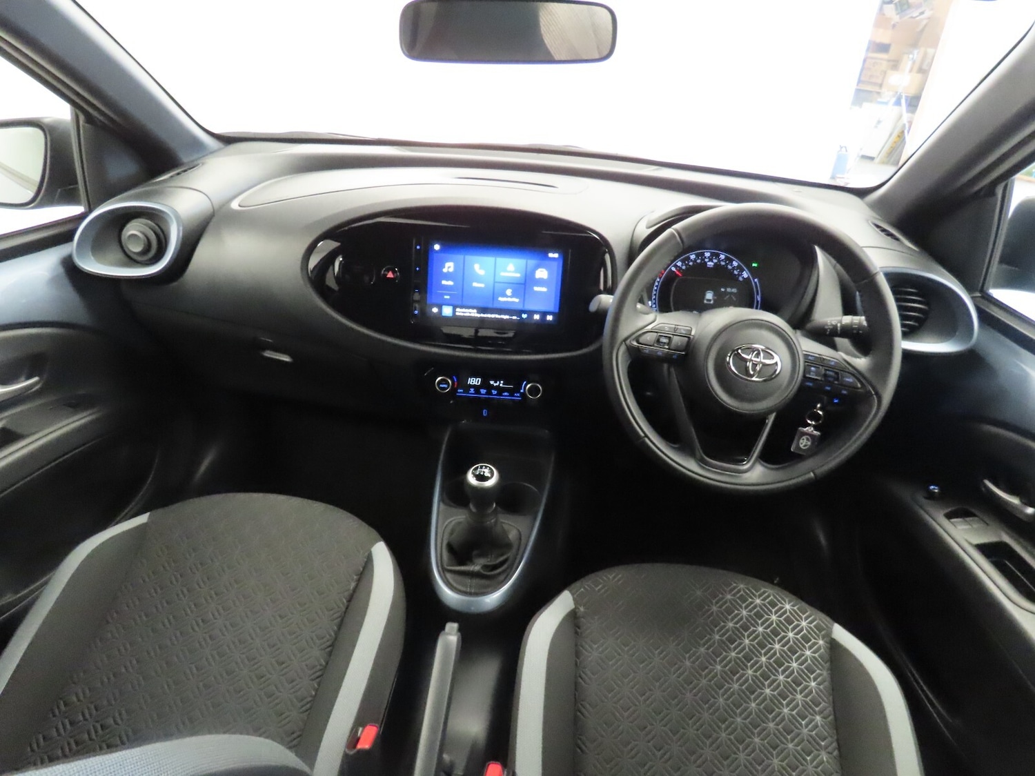 Used Toyota Aygo X 2025 for sale - 76276683: Photo 29