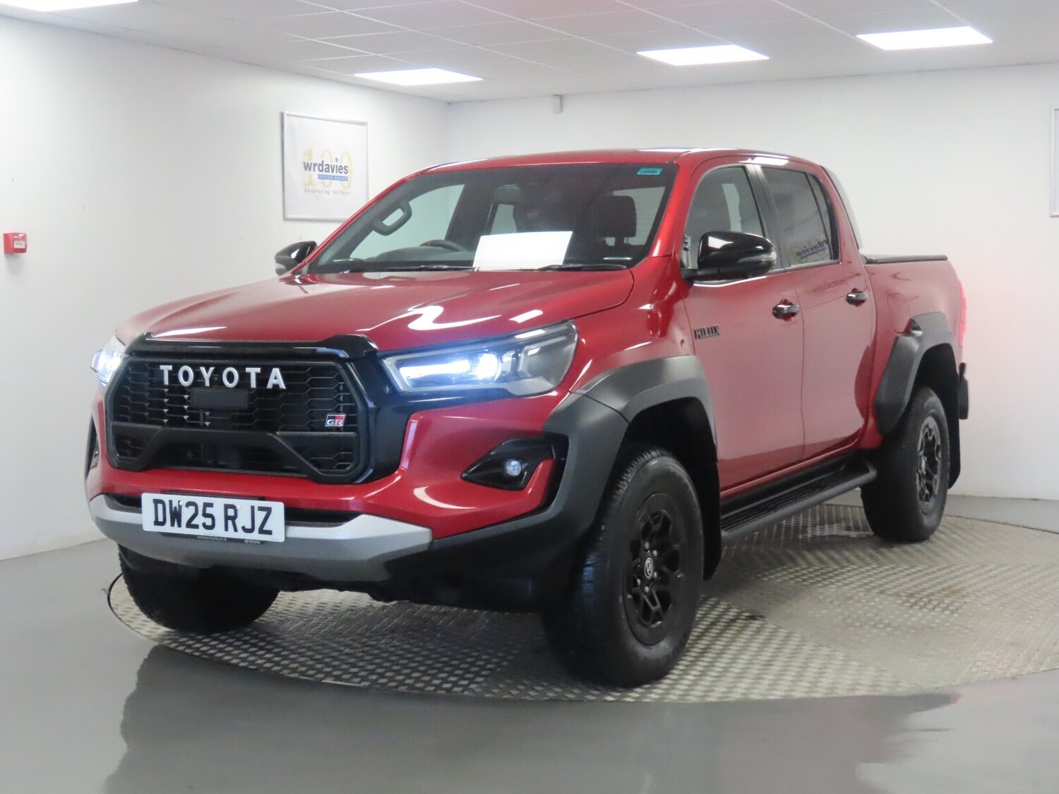 Used Toyota Hilux 2025 for sale - 77178096: Photo 3