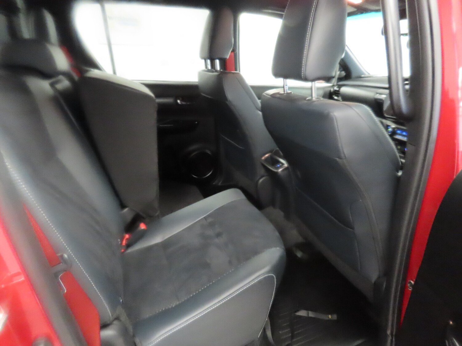 Used Toyota Hilux 2025 for sale - 77178096: Photo 31