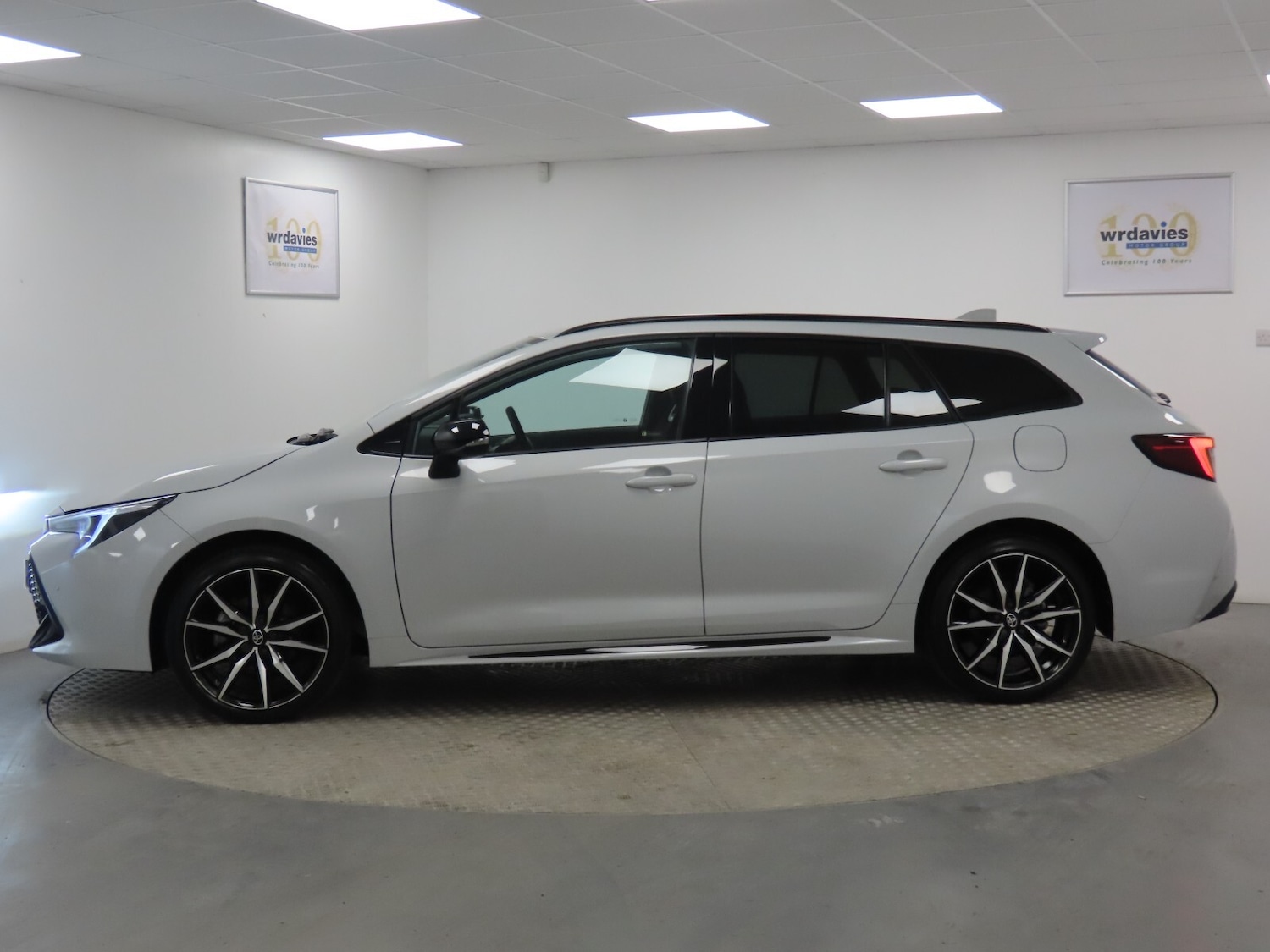 Used Toyota Corolla 2025 for sale - 77434918: Photo 4