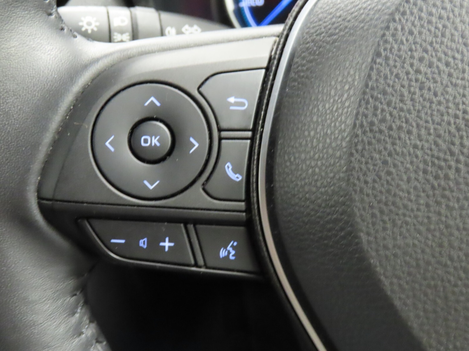 Used Toyota RAV4 2022 for sale - 76404687: Photo 21