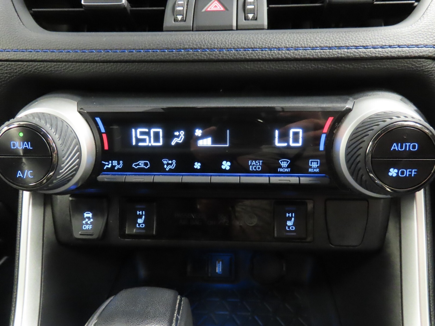 Used Toyota RAV4 2022 for sale - 76404687: Photo 24