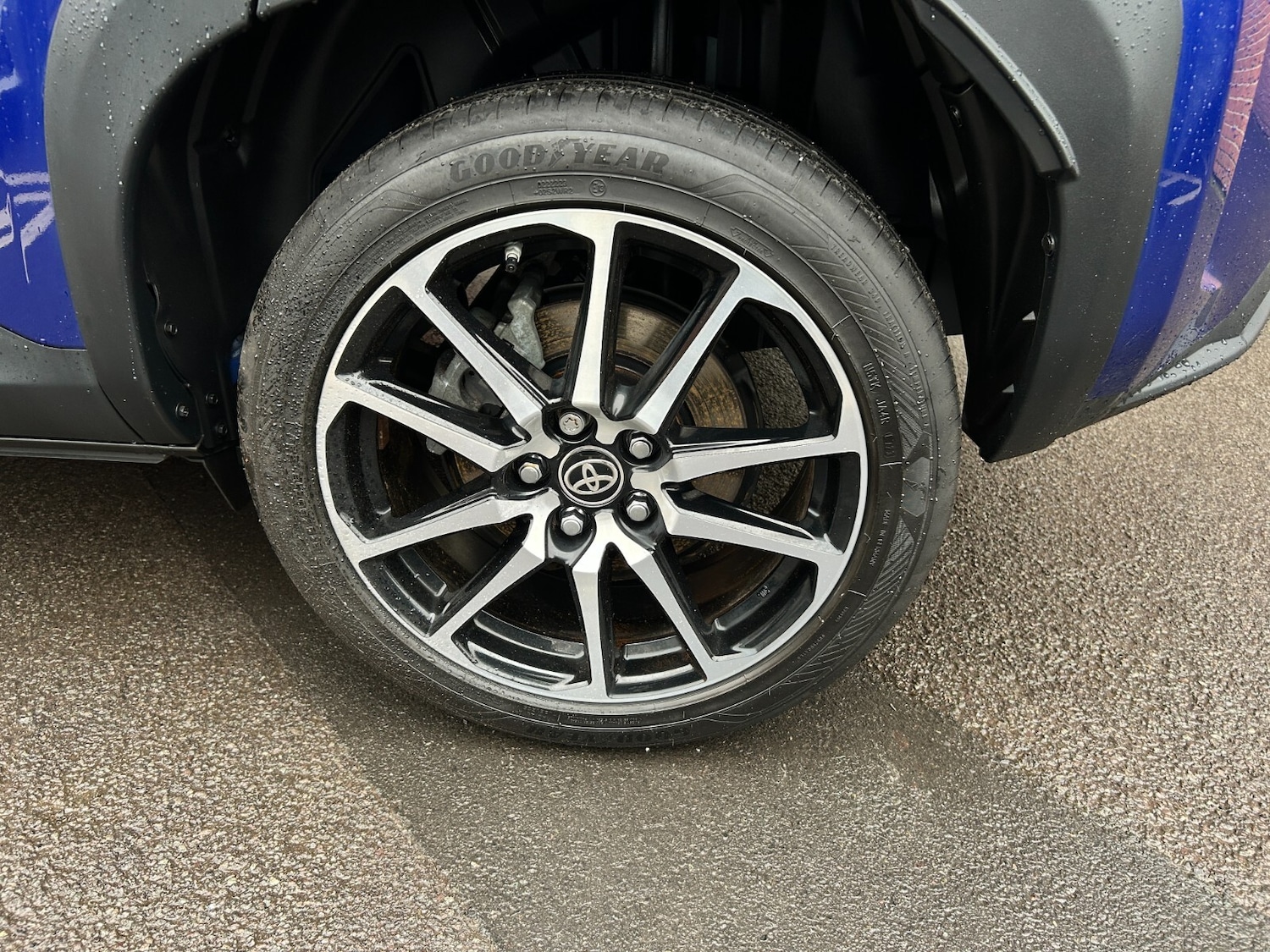 Used Toyota Yaris Cross 2023 for sale - 76602996: Photo 10