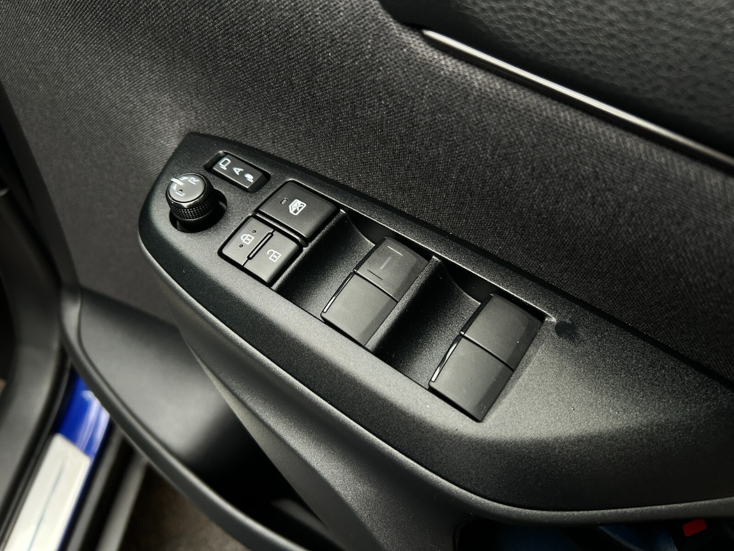 Used Toyota Yaris Cross 2023 for sale - 76602996: Photo 18