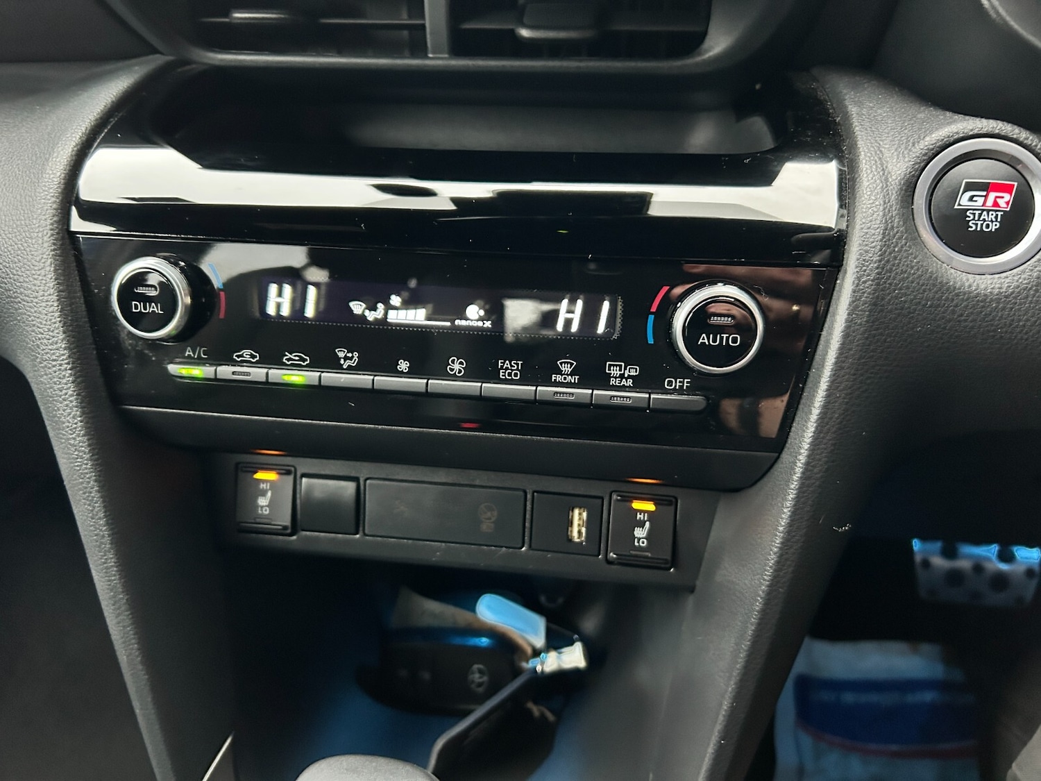 Used Toyota Yaris Cross 2023 for sale - 76602996: Photo 21