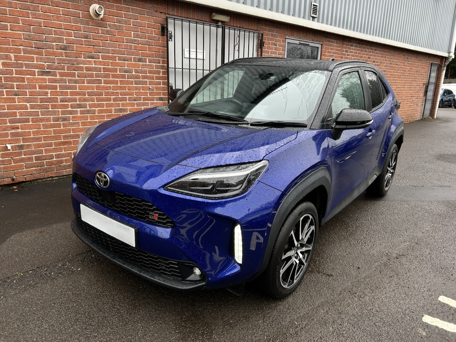 Used Toyota Yaris Cross 2023 for sale - 76602996: Photo 6