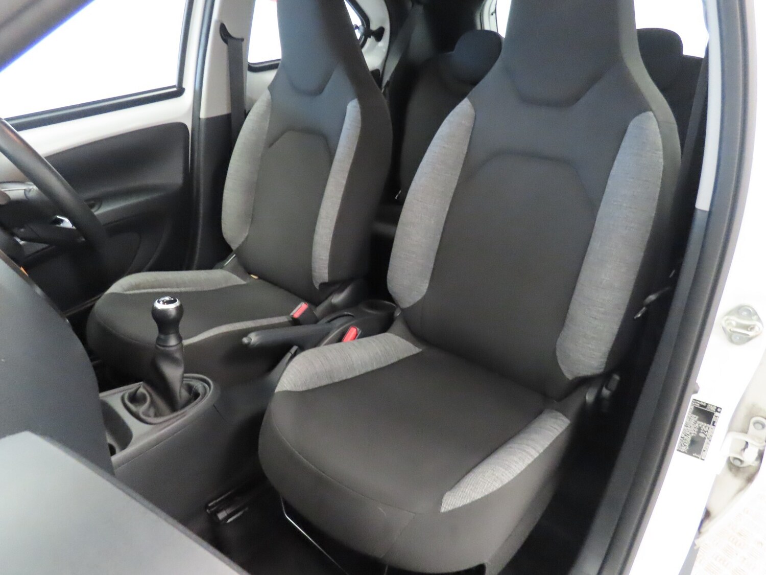 Used Toyota Aygo X 2022 for sale - 77413883: Photo 37