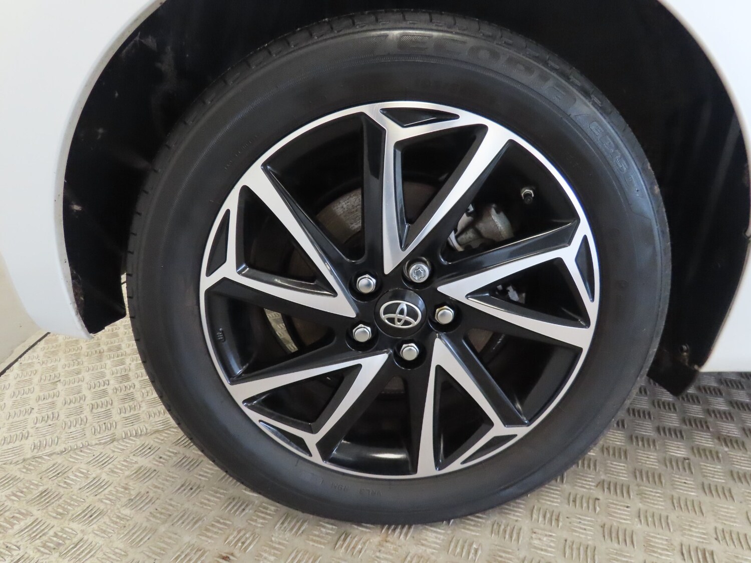 Used Toyota Yaris 2022 for sale - 77499669: Photo 11