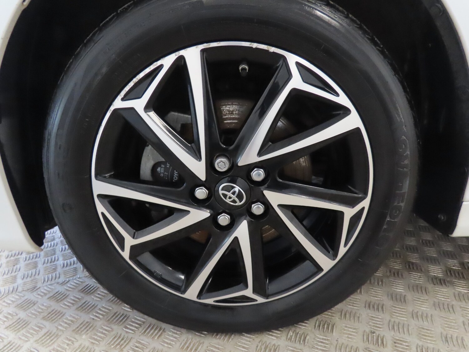 Used Toyota Yaris 2022 for sale - 77499669: Photo 13