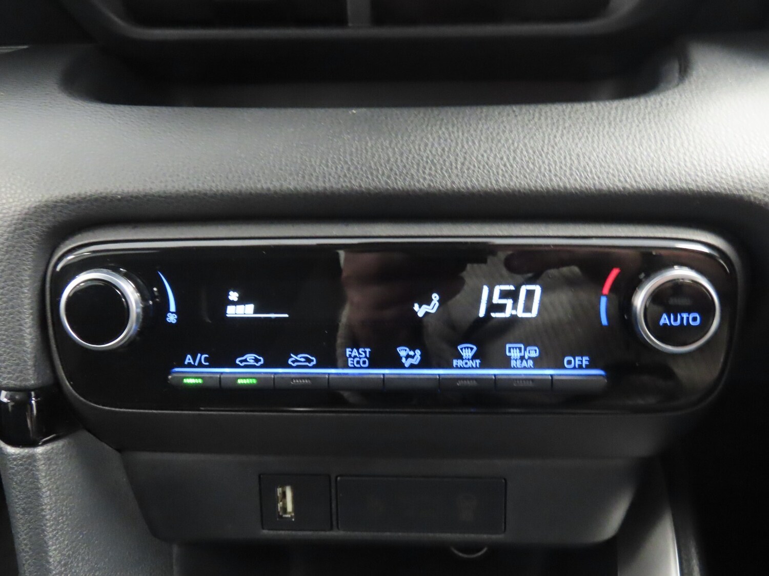 Used Toyota Yaris 2022 for sale - 77499669: Photo 22