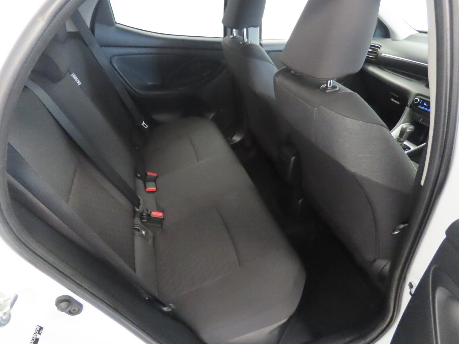 Used Toyota Yaris 2022 for sale - 77499669: Photo 31