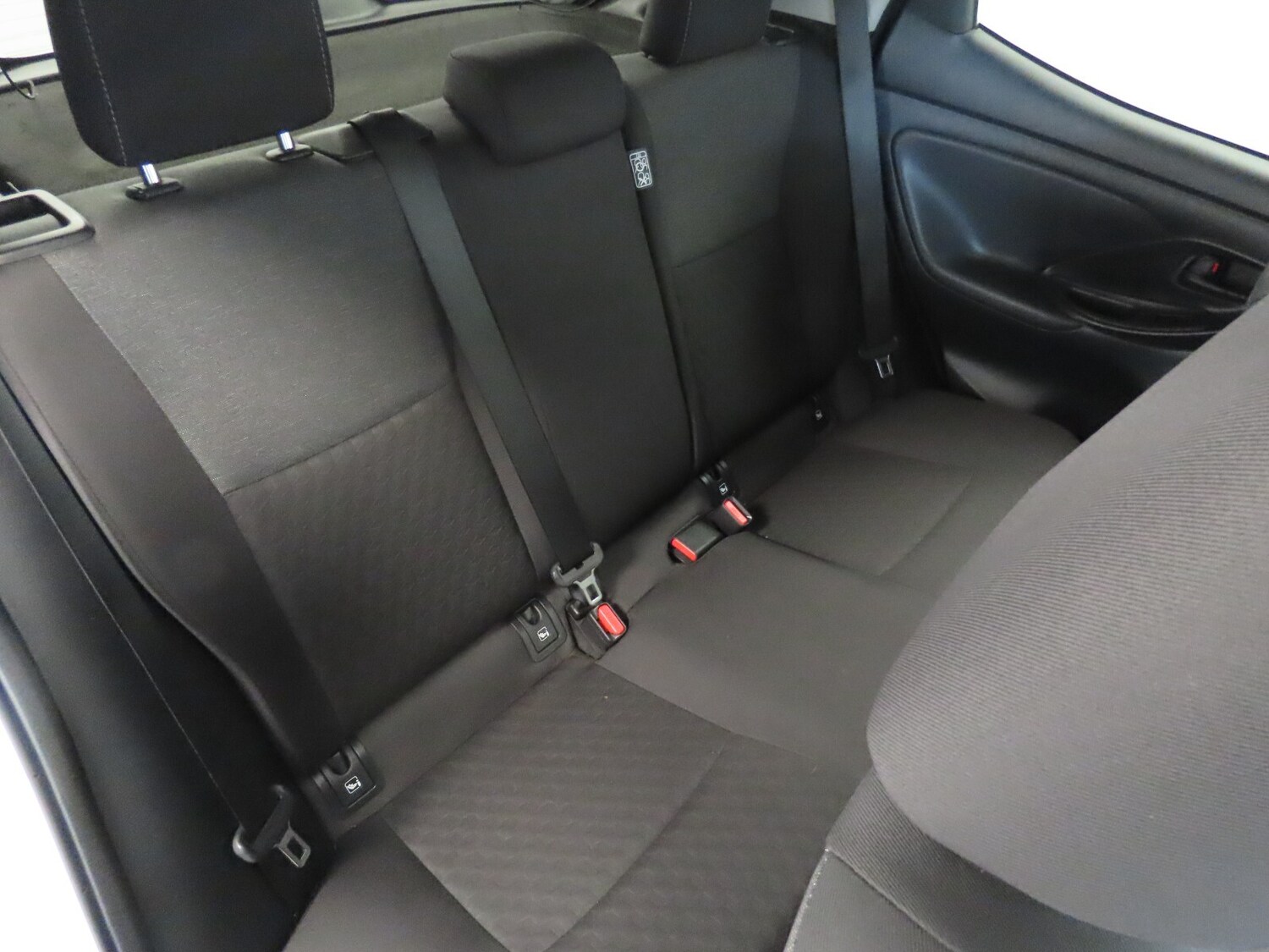 Used Toyota Yaris 2022 for sale - 77499669: Photo 32