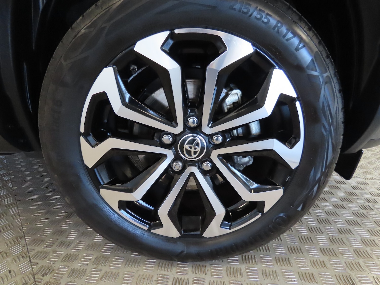 Used Toyota Yaris Cross 2025 for sale - 76276563: Photo 10