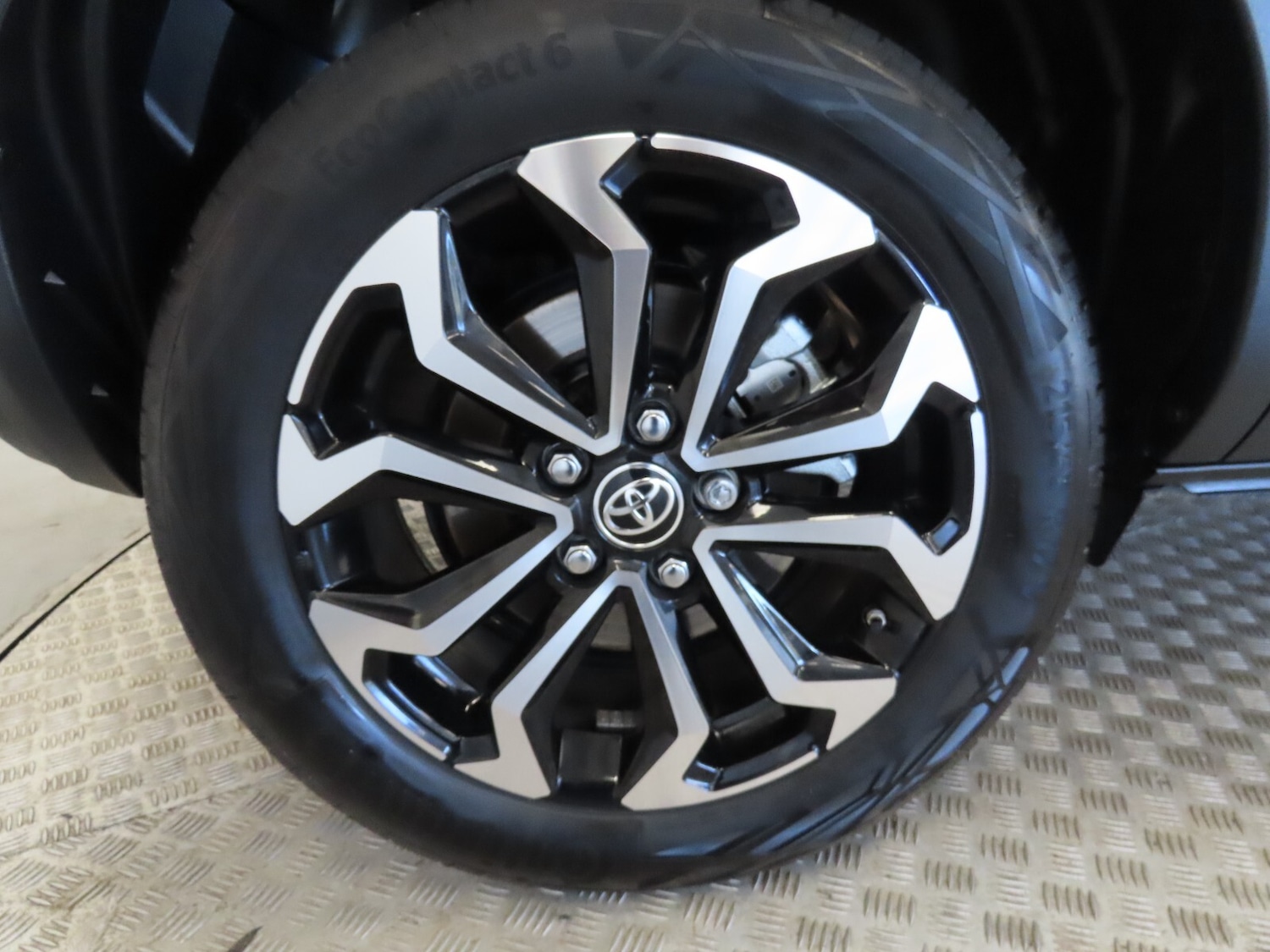 Used Toyota Yaris Cross 2025 for sale - 76276563: Photo 11