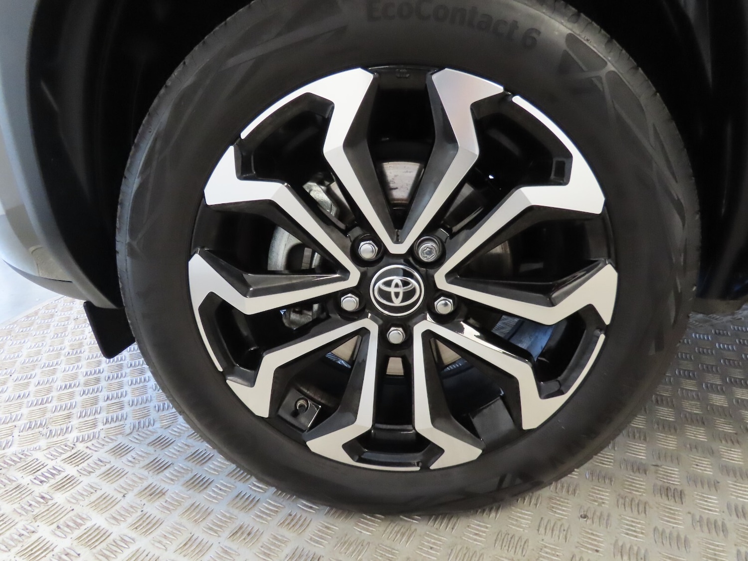 Used Toyota Yaris Cross 2025 for sale - 76276563: Photo 13