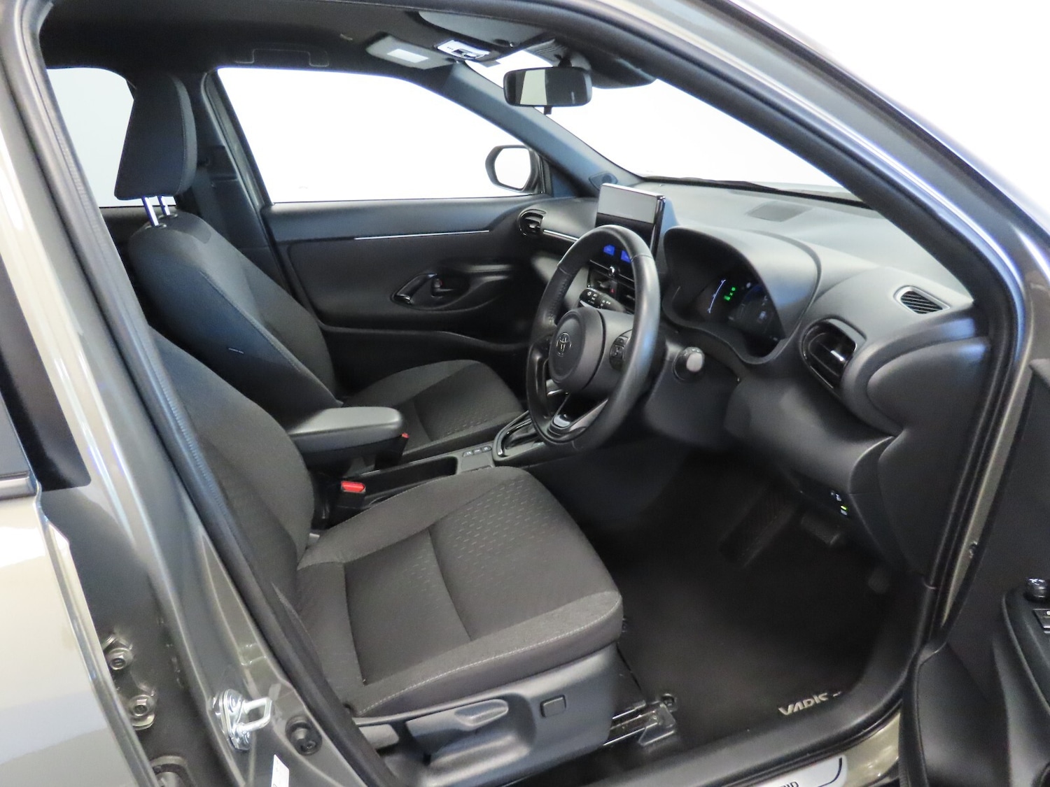Used Toyota Yaris Cross 2025 for sale - 76276563: Photo 15