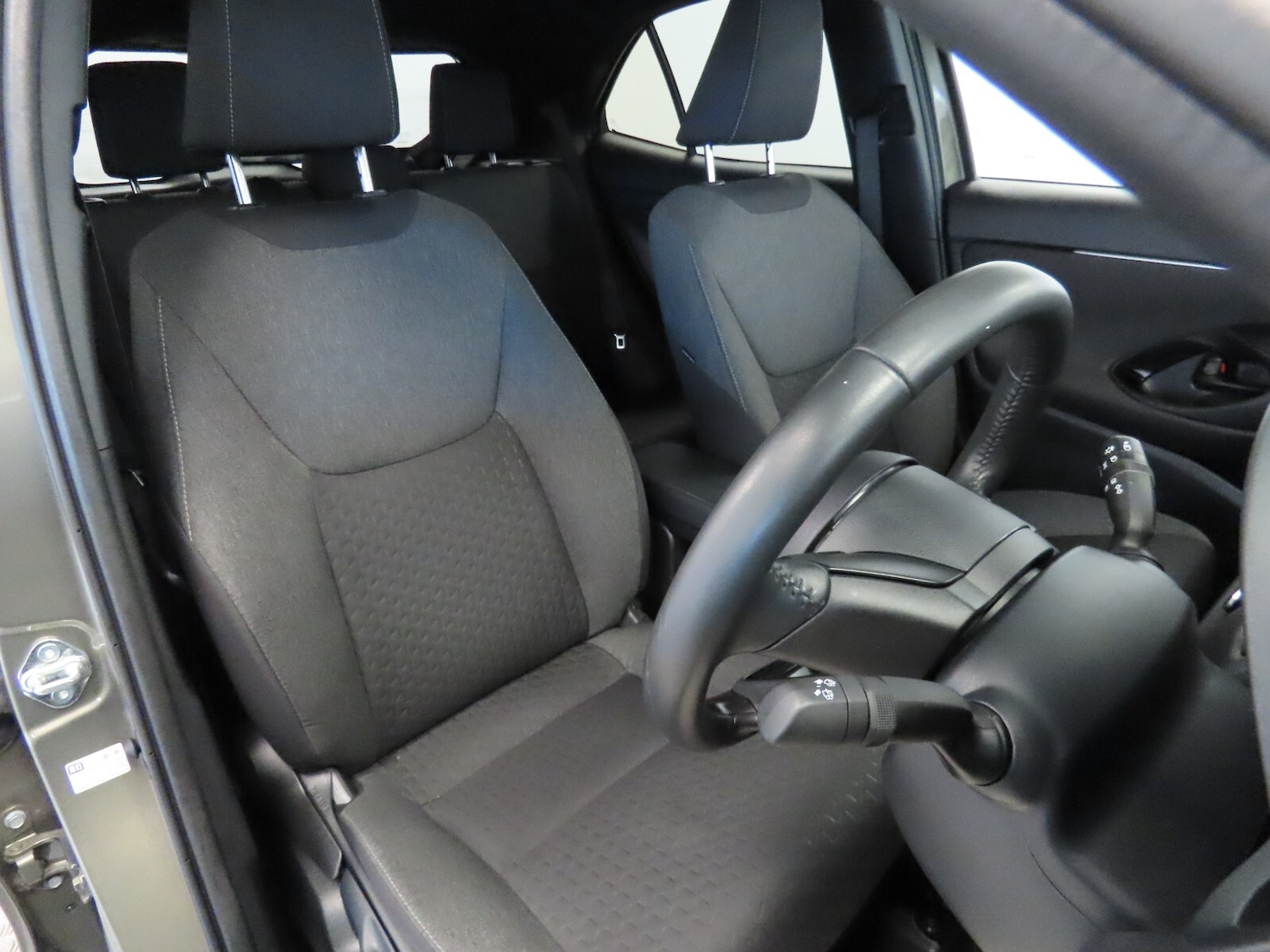Used Toyota Yaris Cross 2025 for sale - 76276563: Photo 16