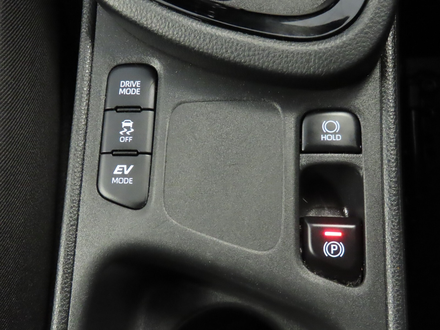 Used Toyota Yaris Cross 2025 for sale - 76276563: Photo 27