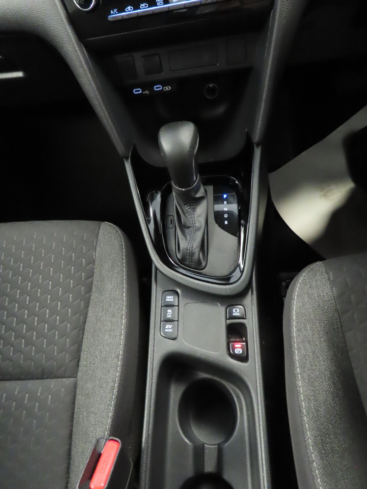 Used Toyota Yaris Cross 2025 for sale - 76276563: Photo 28
