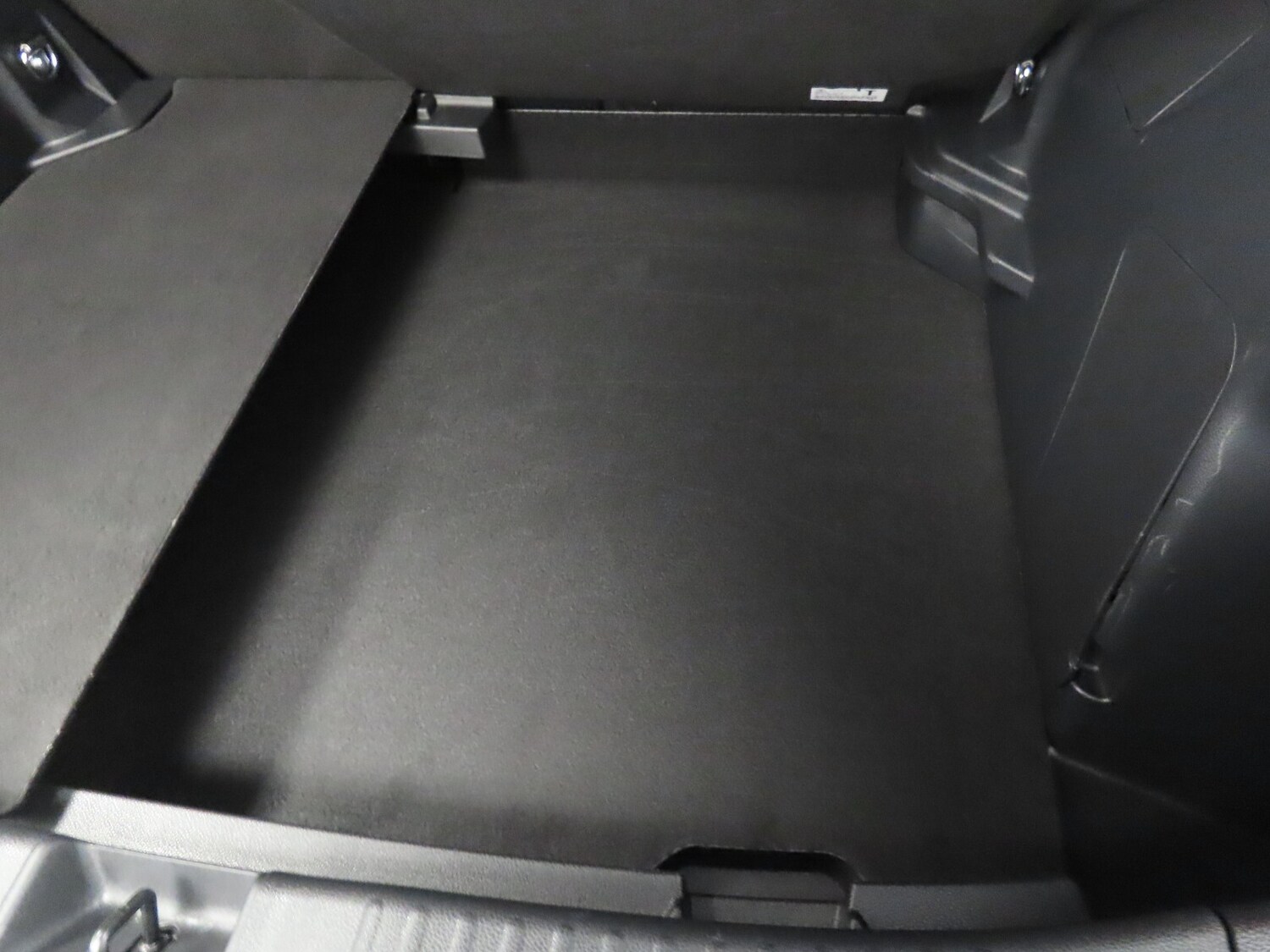 Used Toyota Yaris Cross 2025 for sale - 76276563: Photo 33
