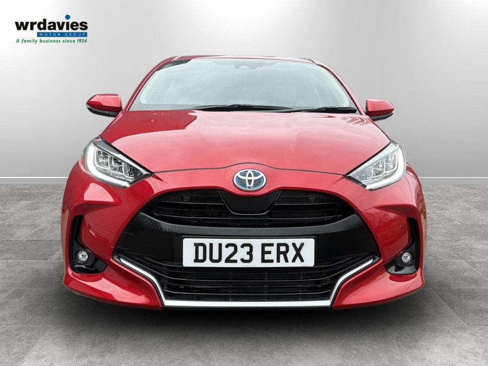 Used Toyota Yaris 2023 for sale - 77988464: Photo 2