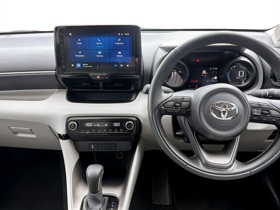 Used Toyota Yaris 2023 for sale - 77988464: Photo 22