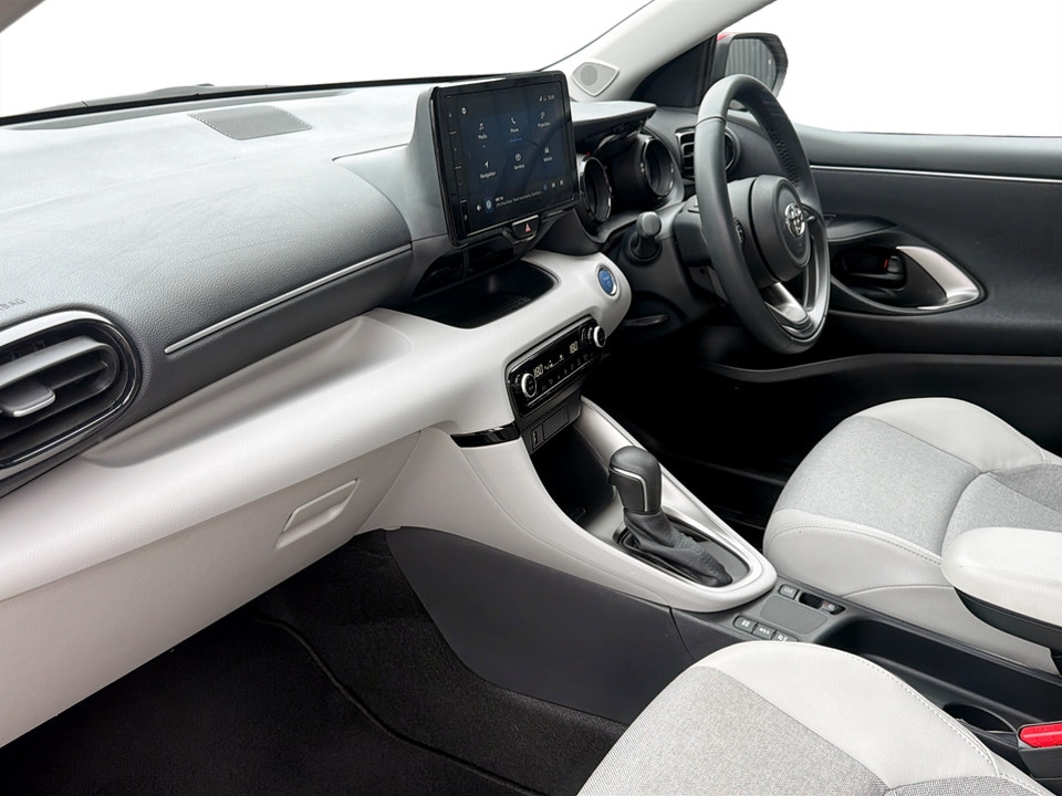 Used Toyota Yaris 2023 for sale - 77988464: Photo 23