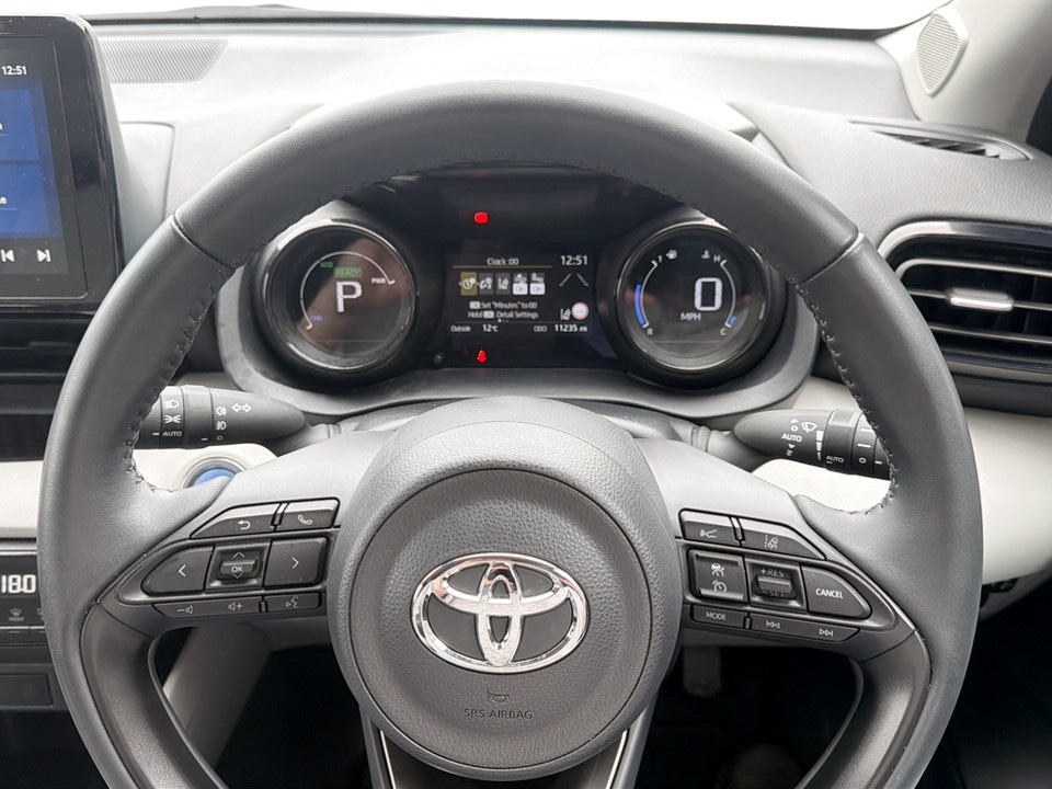 Used Toyota Yaris 2023 for sale - 77988464: Photo 26