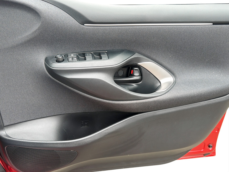 Used Toyota Yaris 2023 for sale - 77988464: Photo 28