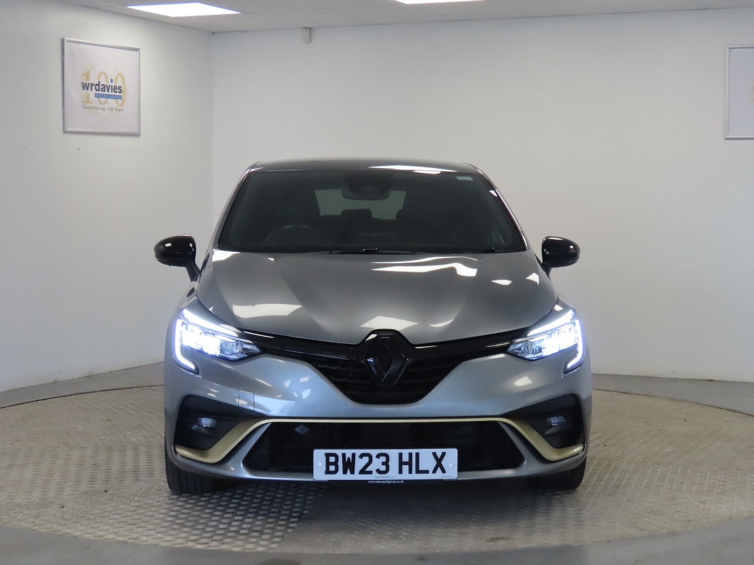 Used Renault Clio 2023 for sale - 77762775: Photo 2