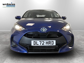 Used Toyota Yaris 2023 for sale - 78158716: Photo
