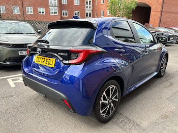 Used Toyota Yaris 2022 for sale - 77988475: Photo