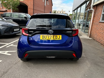 Used Toyota Yaris 2022 for sale - 77988475: Photo