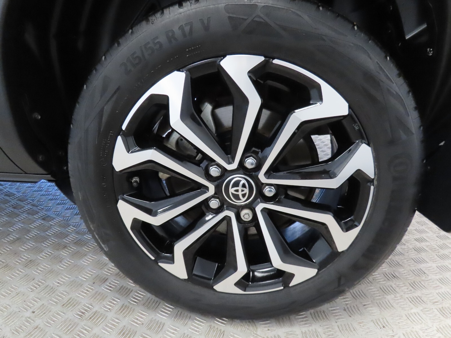 Used Toyota Yaris Cross 2022 for sale - 76276602: Photo 12