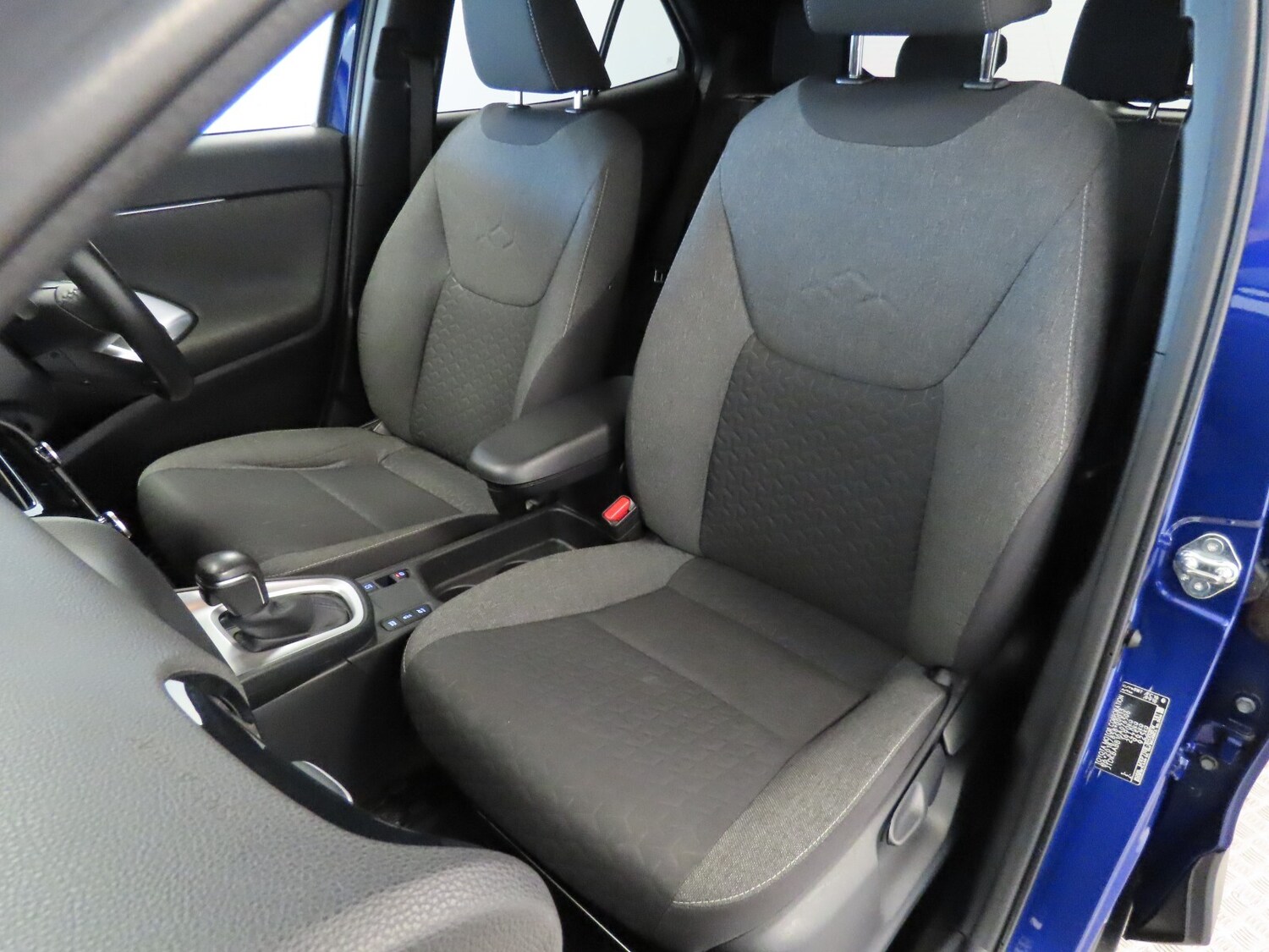 Used Toyota Yaris Cross 2022 for sale - 76276602: Photo 38