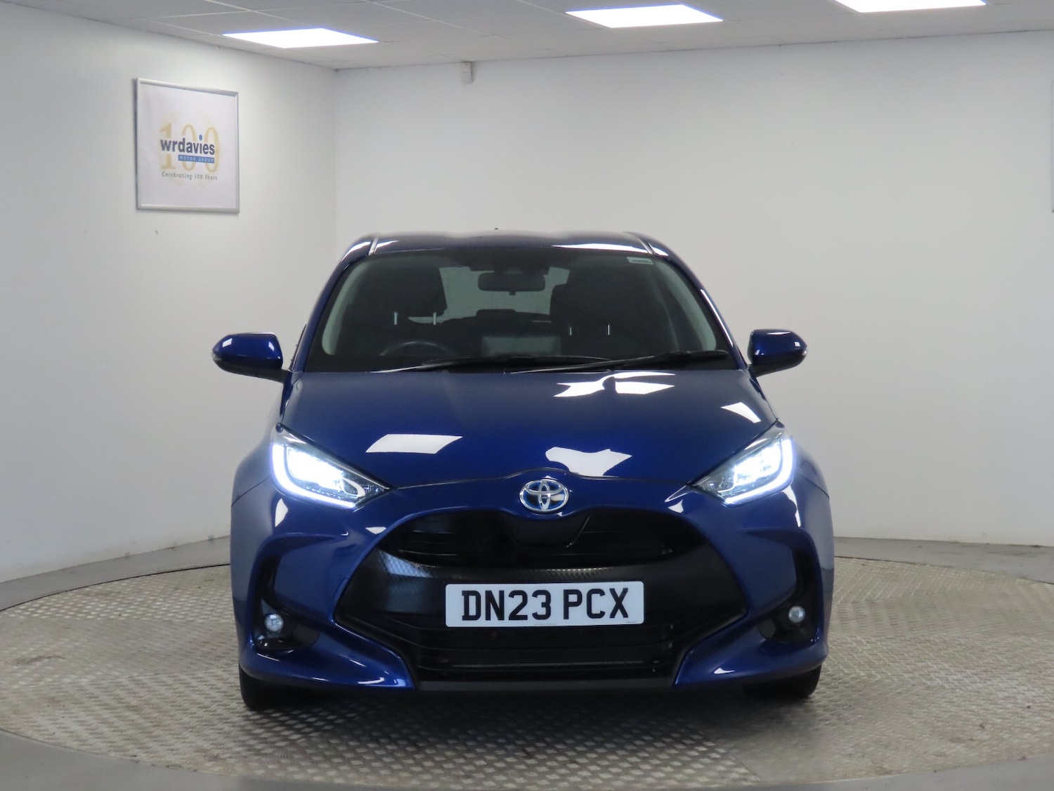 Used Toyota Yaris 2023 for sale - 76321971: Photo 2