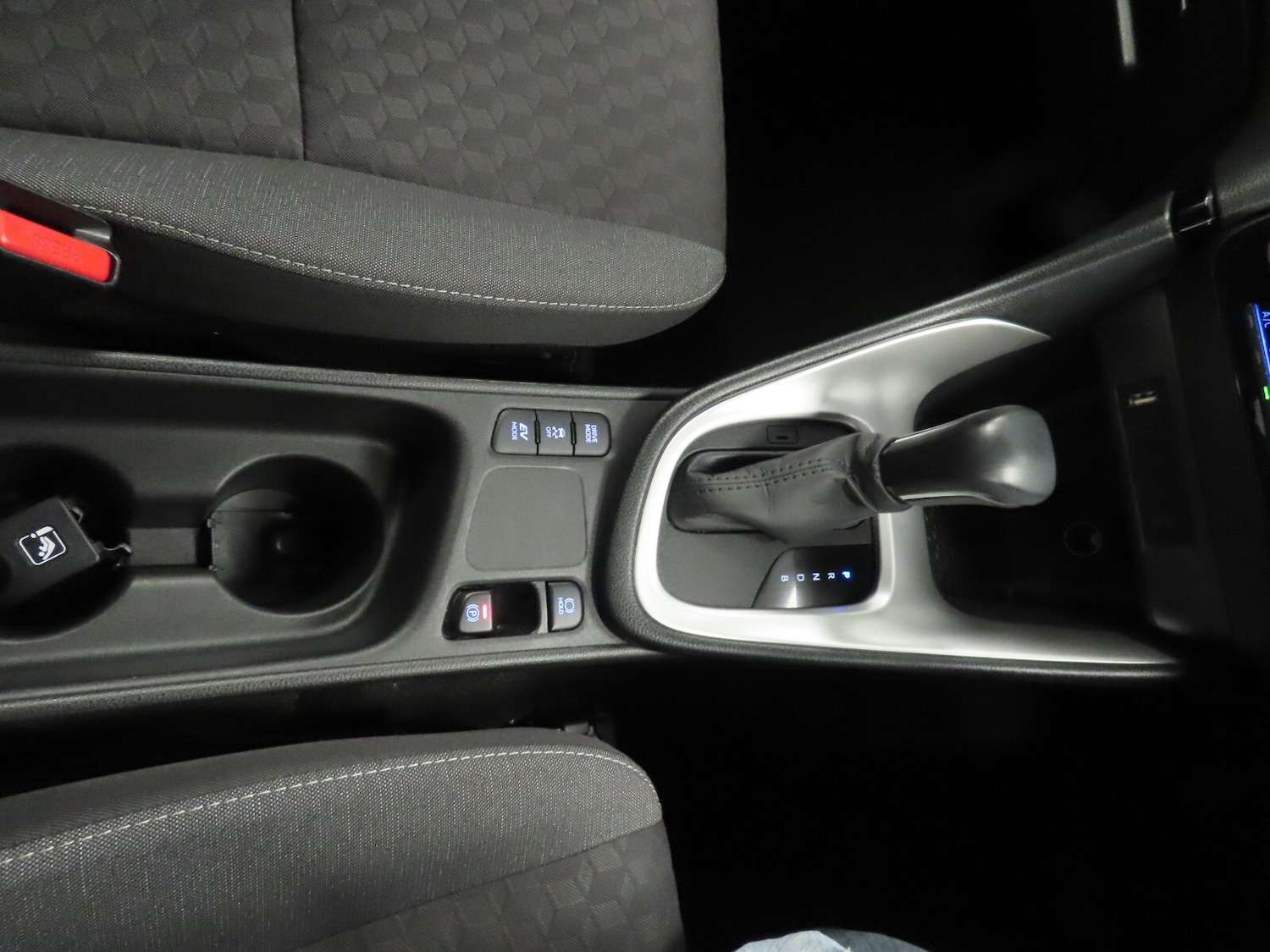 Used Toyota Yaris 2023 for sale - 76321971: Photo 27