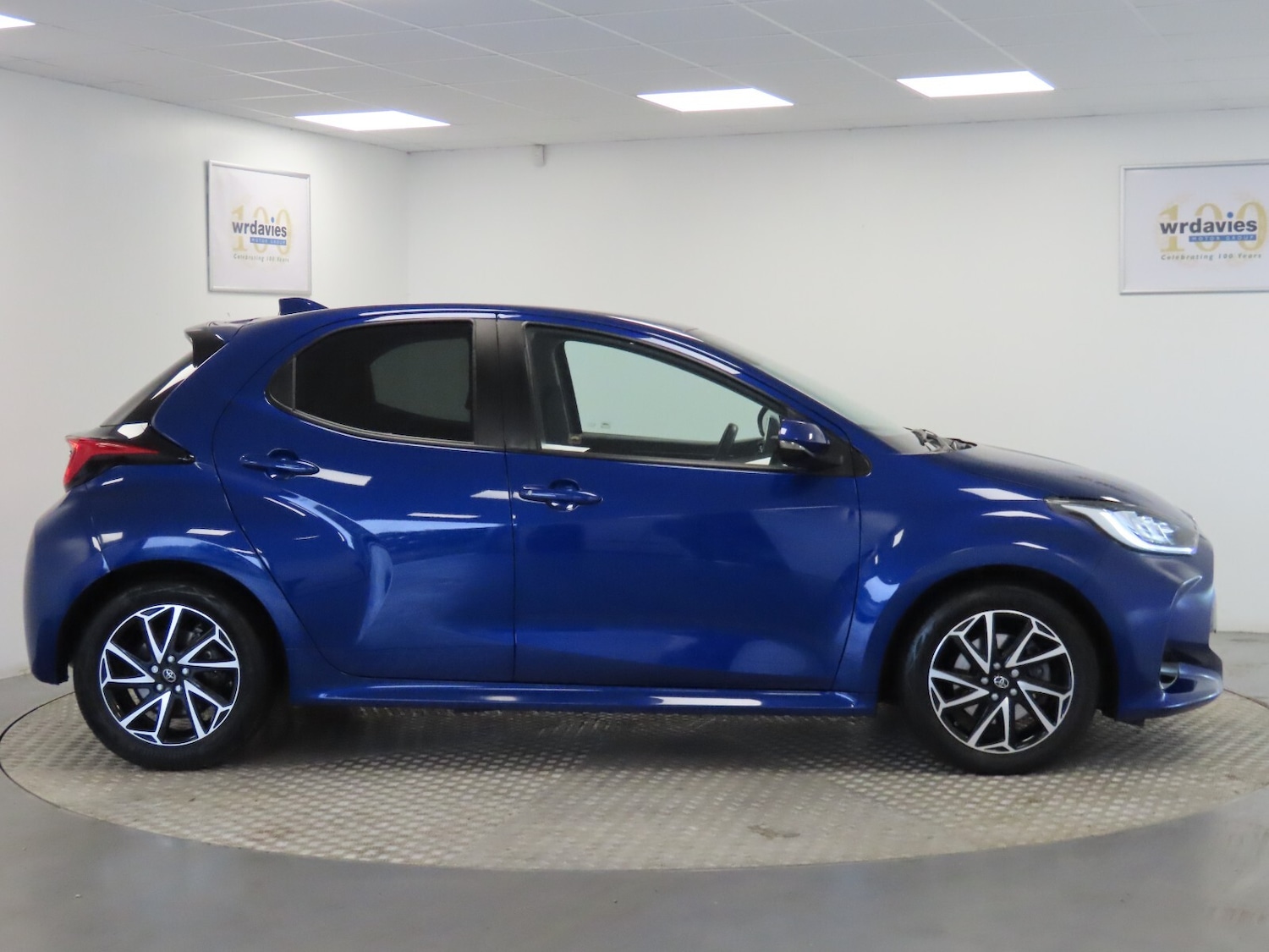 Used Toyota Yaris 2023 for sale - 76321971: Photo 8