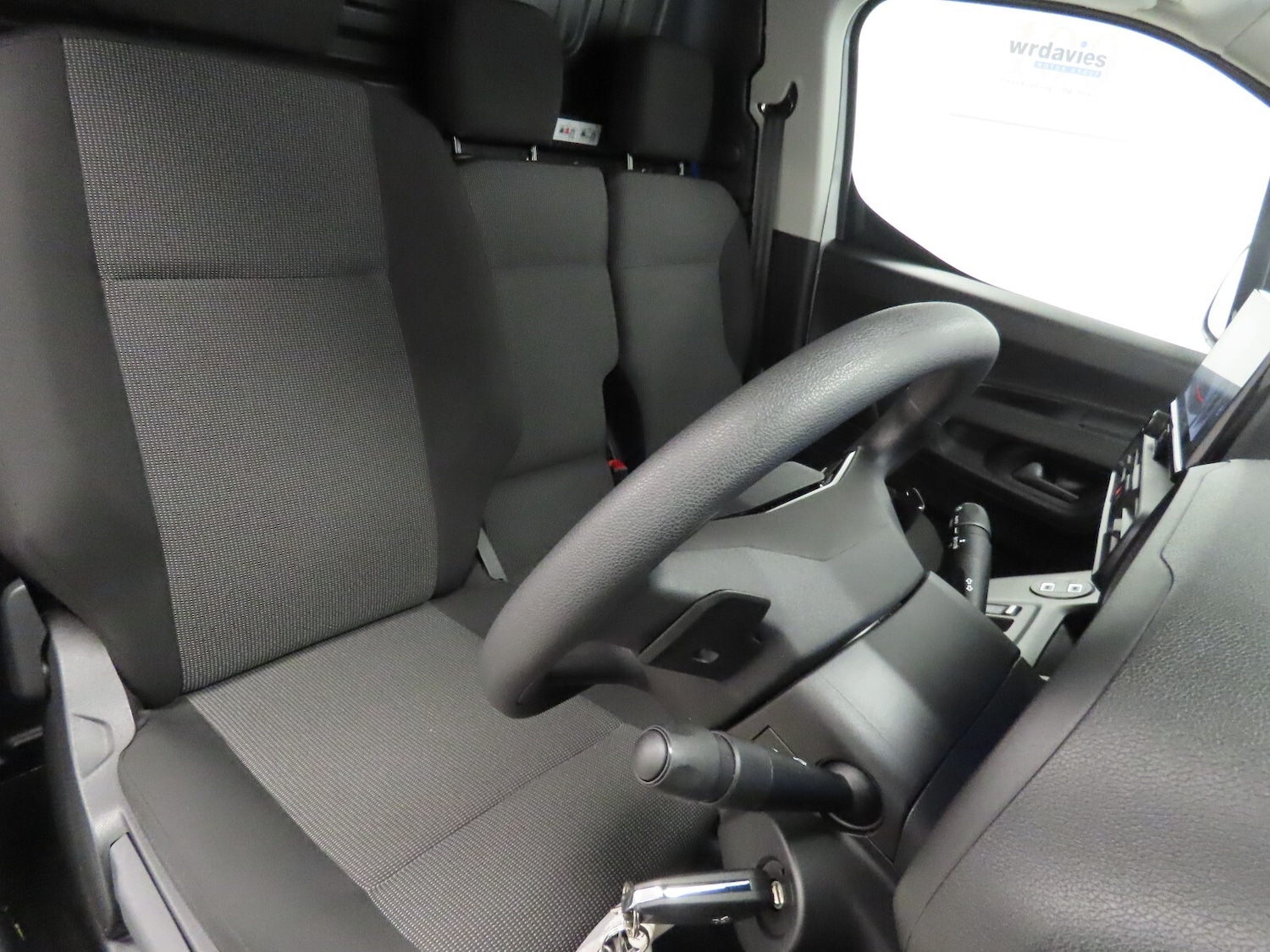 Used Toyota ProAce 2024 for sale - 76647869: Photo 16