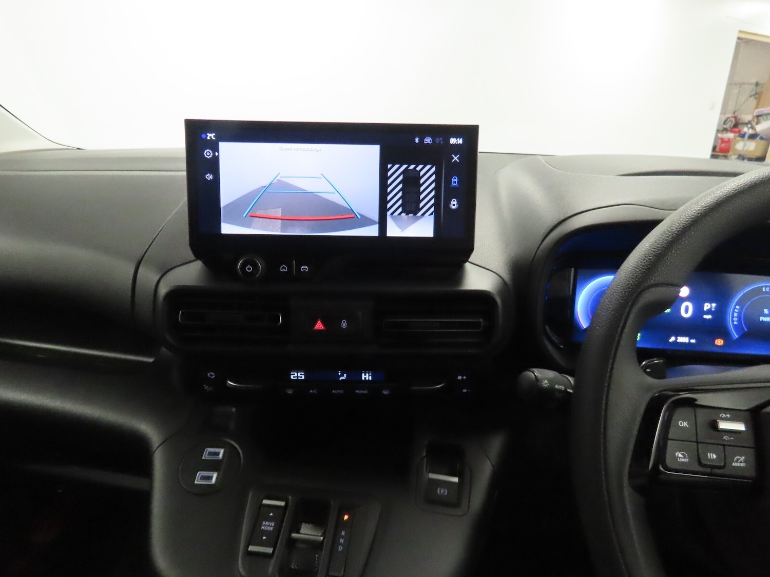 Used Toyota ProAce 2024 for sale - 76647869: Photo 23