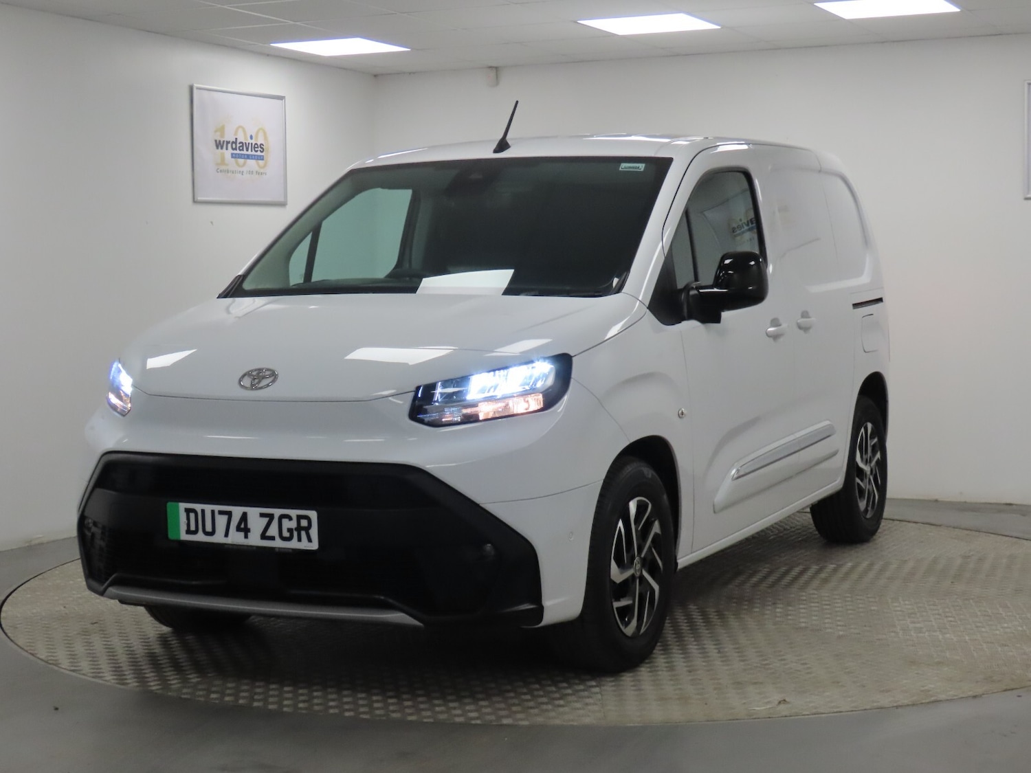 Used Toyota ProAce 2024 for sale - 76647869: Photo 3