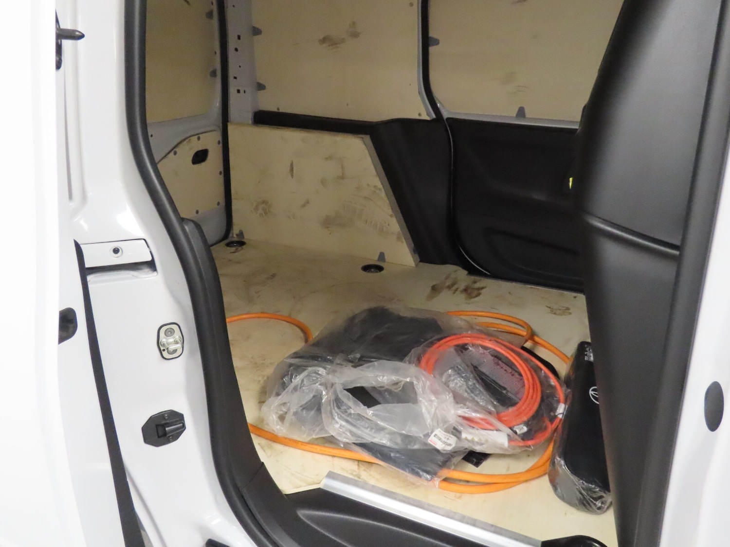 Used Toyota ProAce 2024 for sale - 76647869: Photo 31